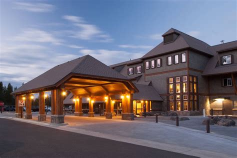 affordable hotels near yellowstone.